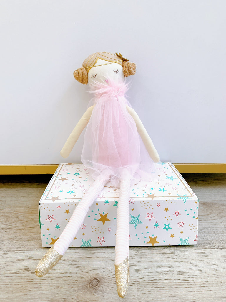 Muñeca vestido rosa