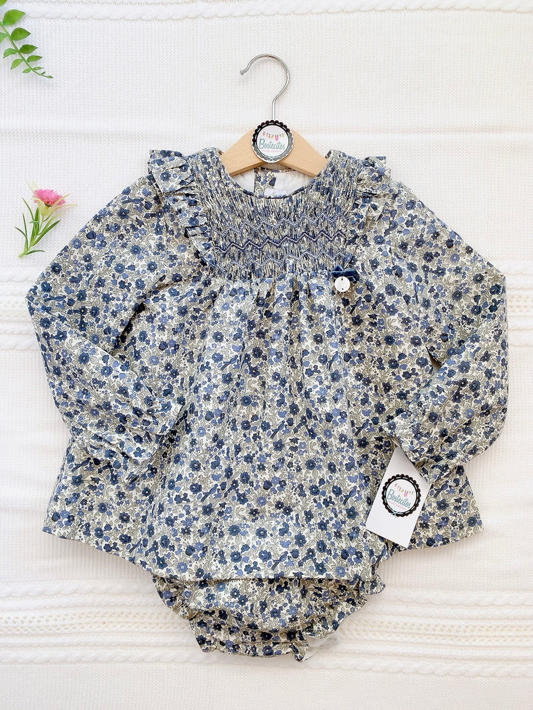 Conjunto bordado flores azul marino vestido y calzón