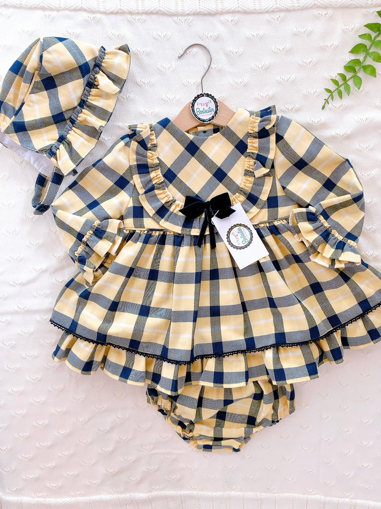 Conjunto amarillo cuadros (18 meses)
