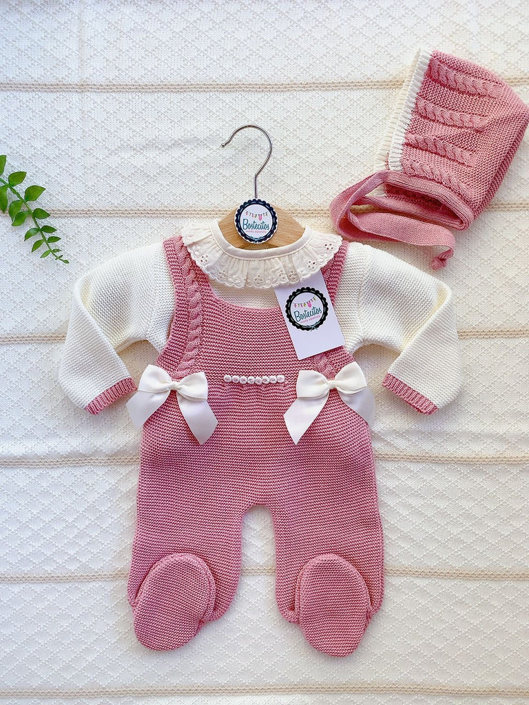 Tejido overol rosa palo con dos moños