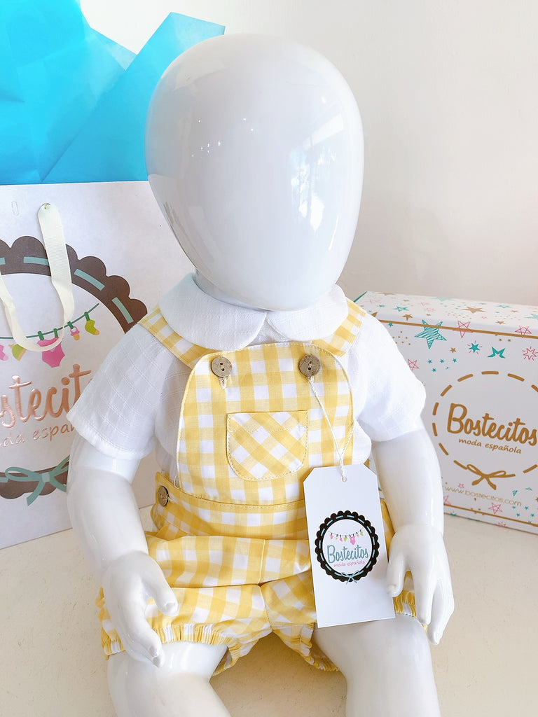 Conjubto short con tirantes cuadros amarillo con camisa blanca (3 meses)