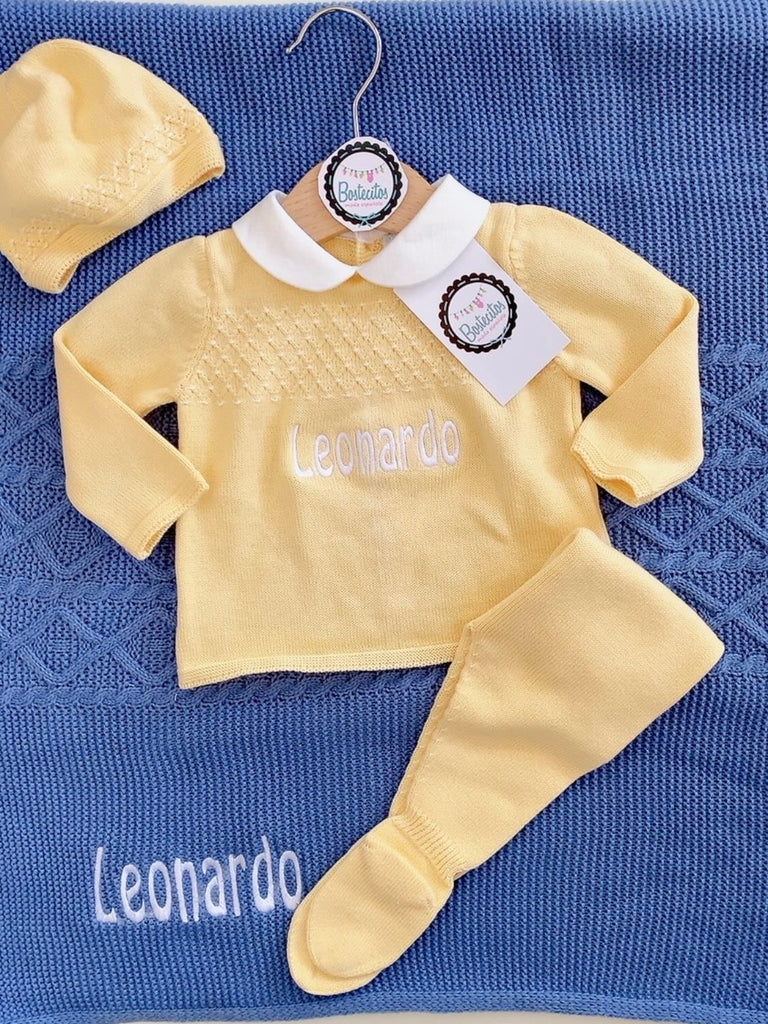 Tejido amarillo cuello blanco 3 piezas (1 mes)