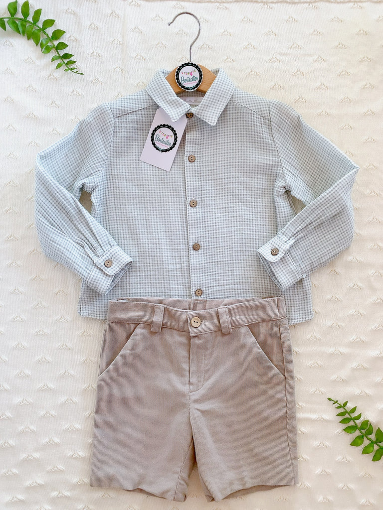 Camisa cuadros verdes con short de pana