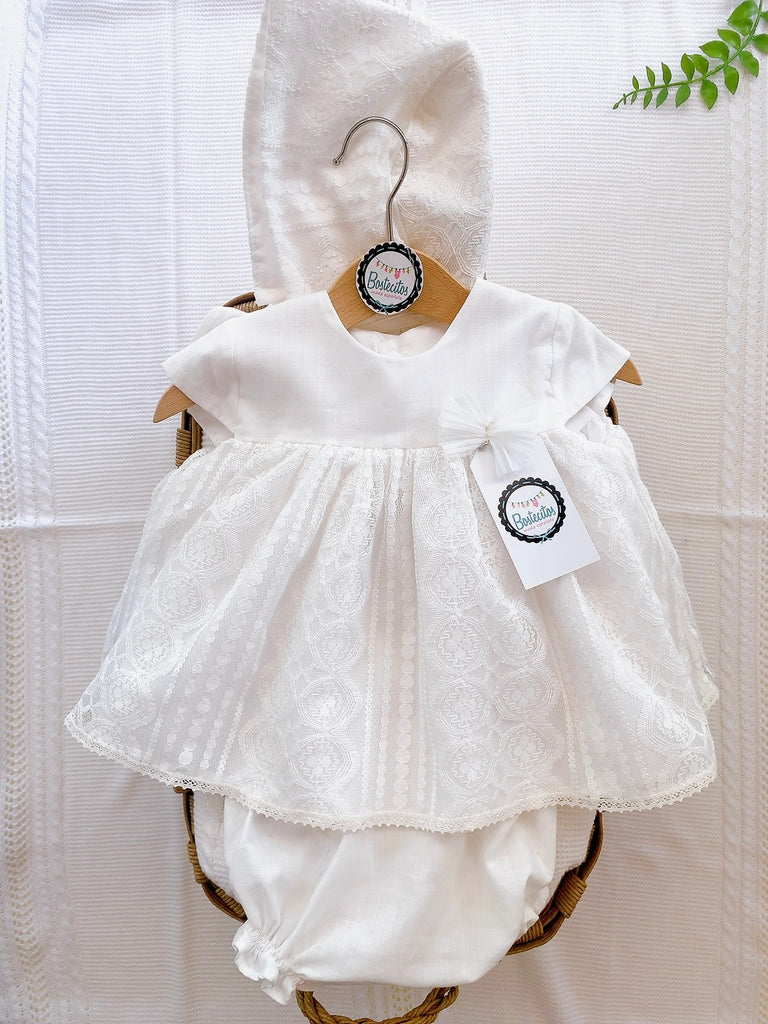 Conjunto 3 piezas blanco Perla encaje, gorro, vestido y calzón  (18 meses)