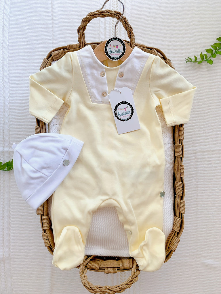 Conjunto mameluco amarillo de algodón con gorro blanco (0 meses)