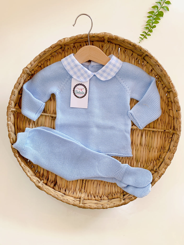 Conjunto tejido dos piezas cuello cuadros liso