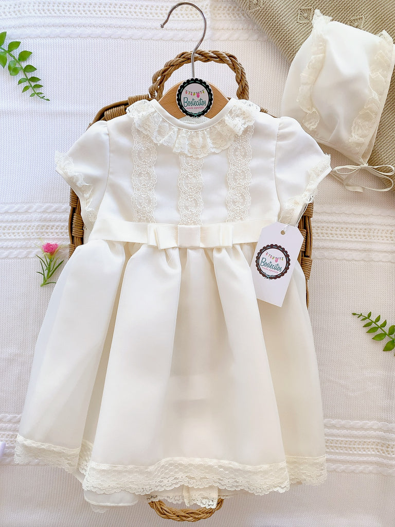 VESTIDO BEIGE GASA ENCAJE (18 meses)