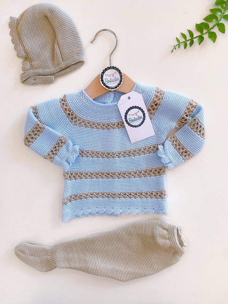 CONJUNTO TEJIDO AZUL LINEAS BEIGE 3P (gorro, pantalón y suetercito) (3 meses)