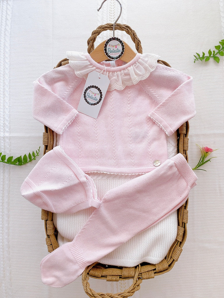 Conjunto tejido rosita 3 piezas con cuello Olán beige (0-3 meses)