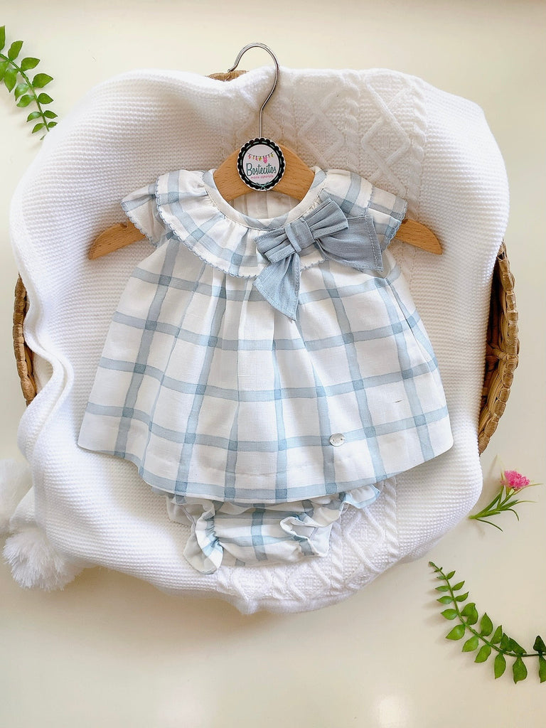 Conjunto vestido con calzon cuadros grandes azul con blanco moño en cuello (24 meses)