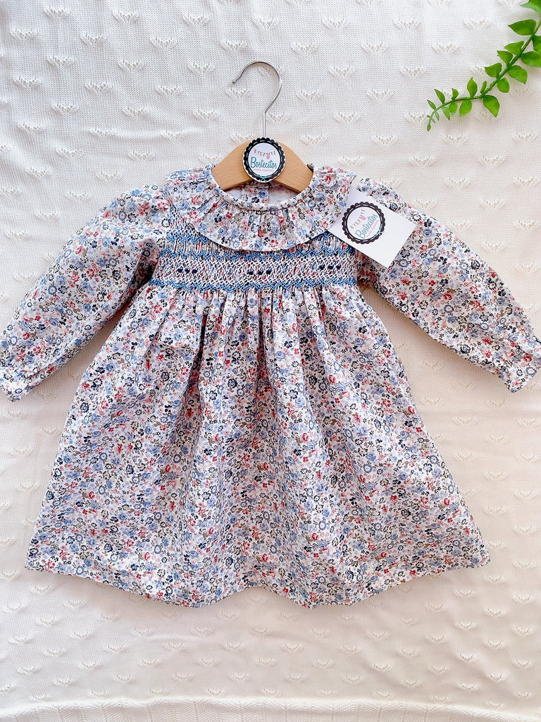 Vestido manga larga bordado a mano flores azul y rosa