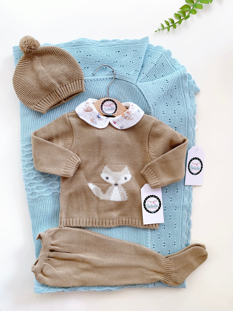 Conjunto tejido café ardilla