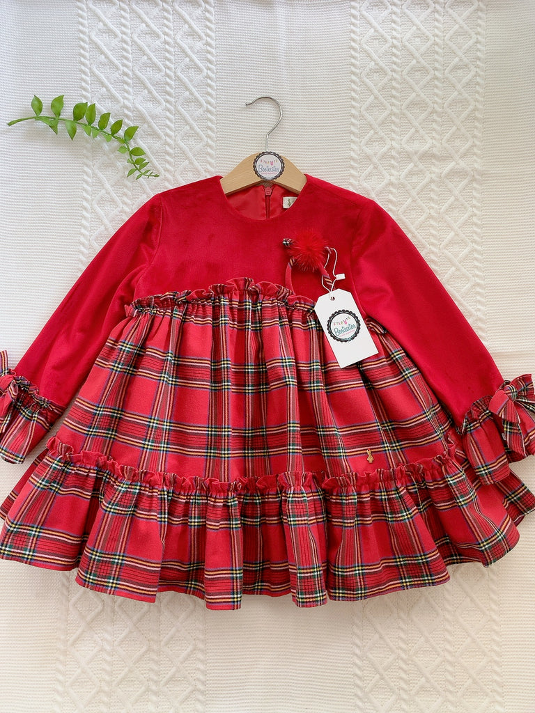 Vestido rojo con cuadros