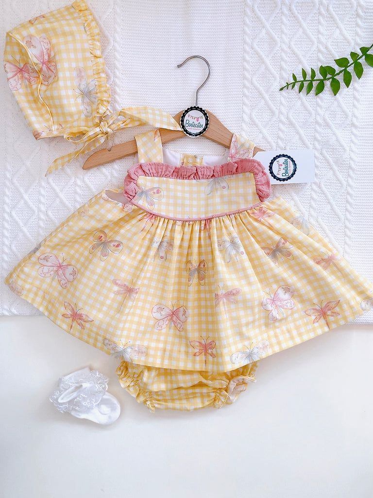 Conjunto amarillo libélulas la, gorro calzón y vestido