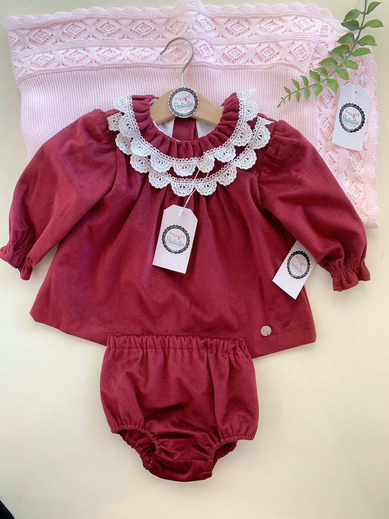 Conjunto tinto calzón y vestido (18 meses)