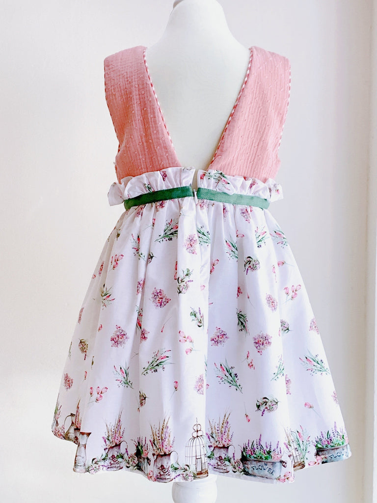 Vestido durazno corte v en espalda (8 años)