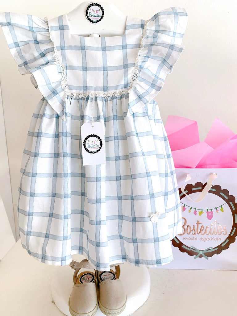 Vestido Español cuadros azul con blanco detalle encaje