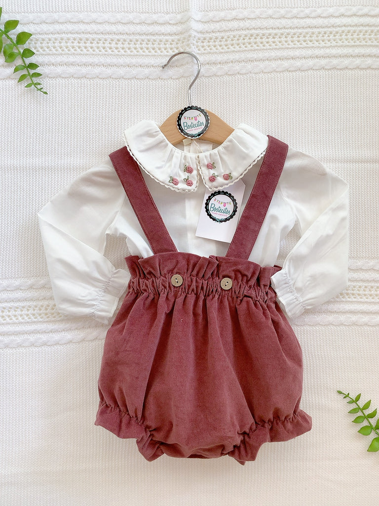 Conjunto pana con camisa manga larga flores bordadas