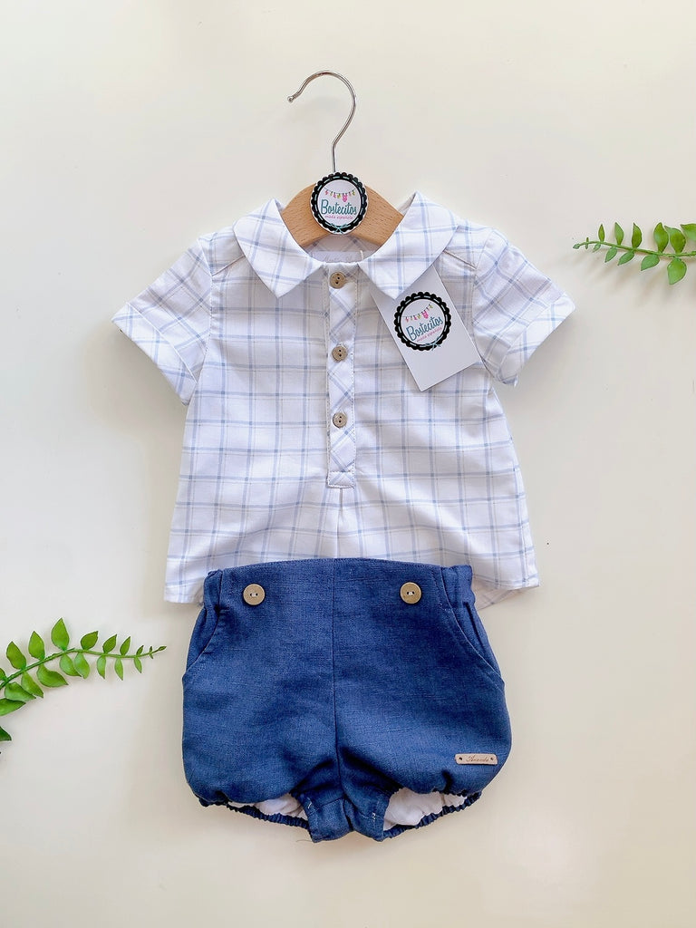 Conjunto Niño short azul marino con camisa blanca cuadros azules