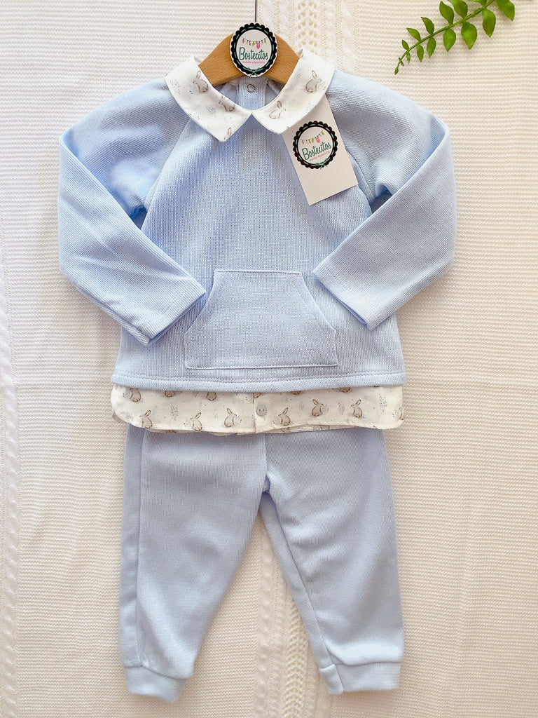 Pans azul bebé con cuello estampado conejito
