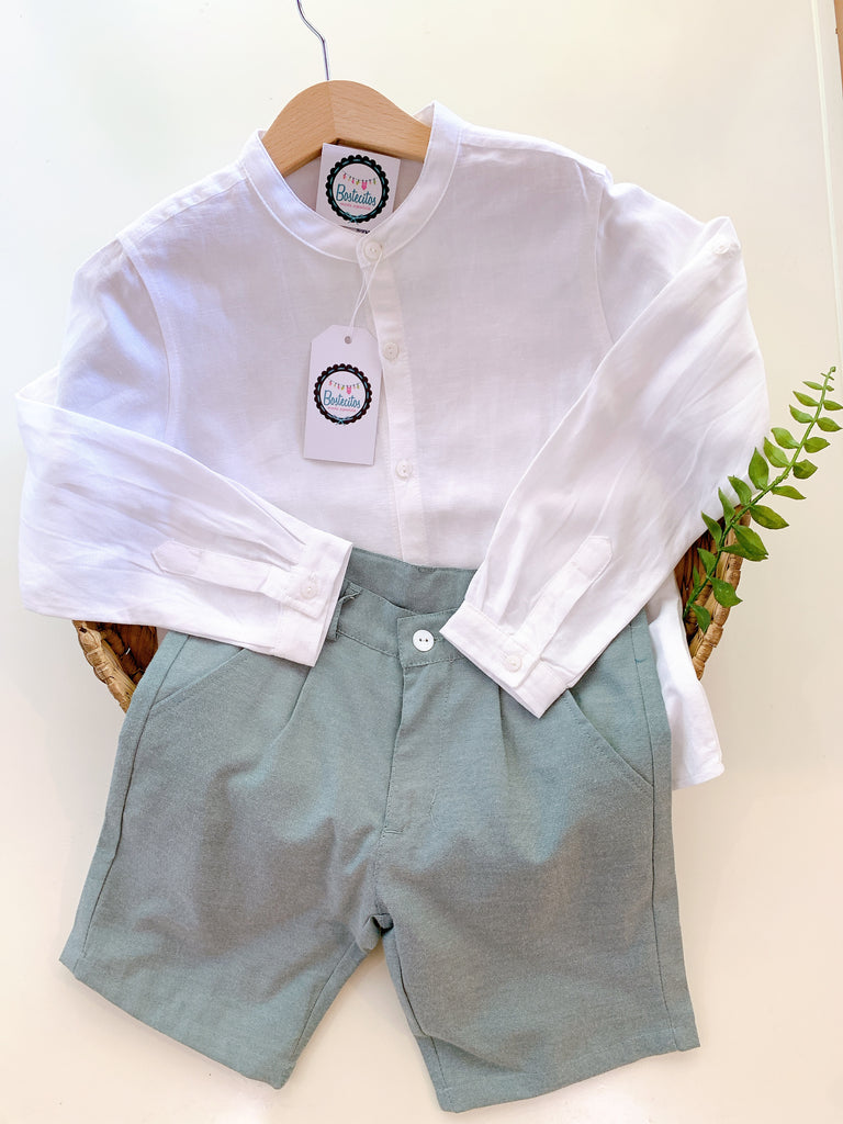 Conjunto niño camisa blanca con short verde opaco