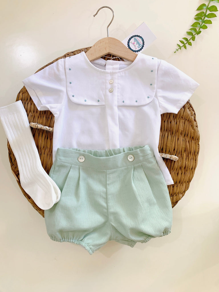 CONJUNTO CAMISA BLANCA SHORT VERDE PUNTOS (18 meses)