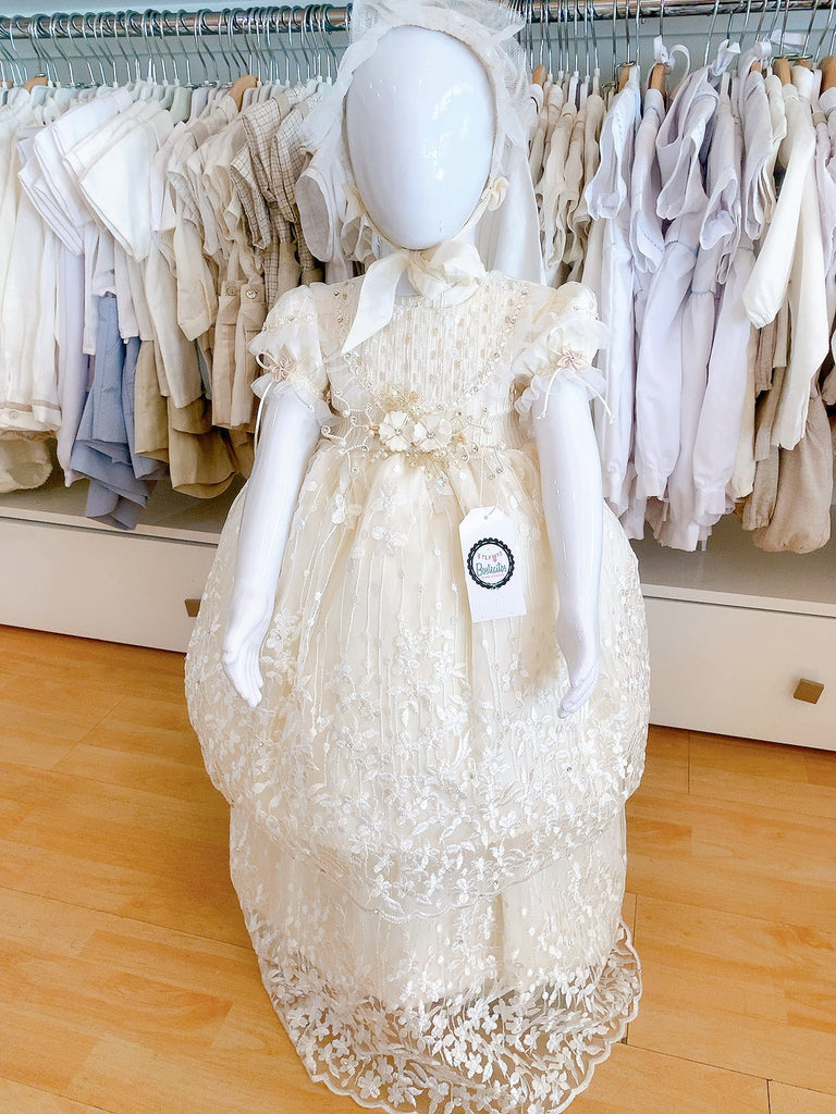Ropon beige desmontable mangas bombachas