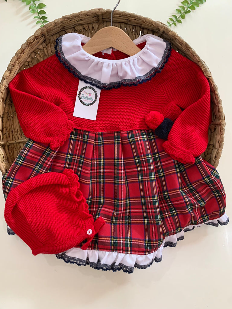 Vestido navideño cuello blanco con gorro