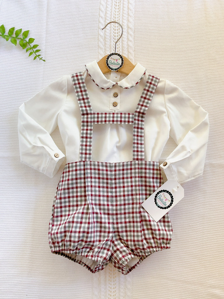 Conjunto short con tirantes cuadros tintos con camisa blanca