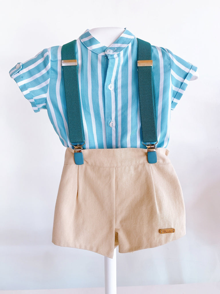 Conjunto shorts con tirantes beige y camisa verde azulado (6 meses)