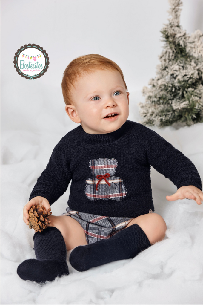 Conjubto calzón cuadros con suéter osito