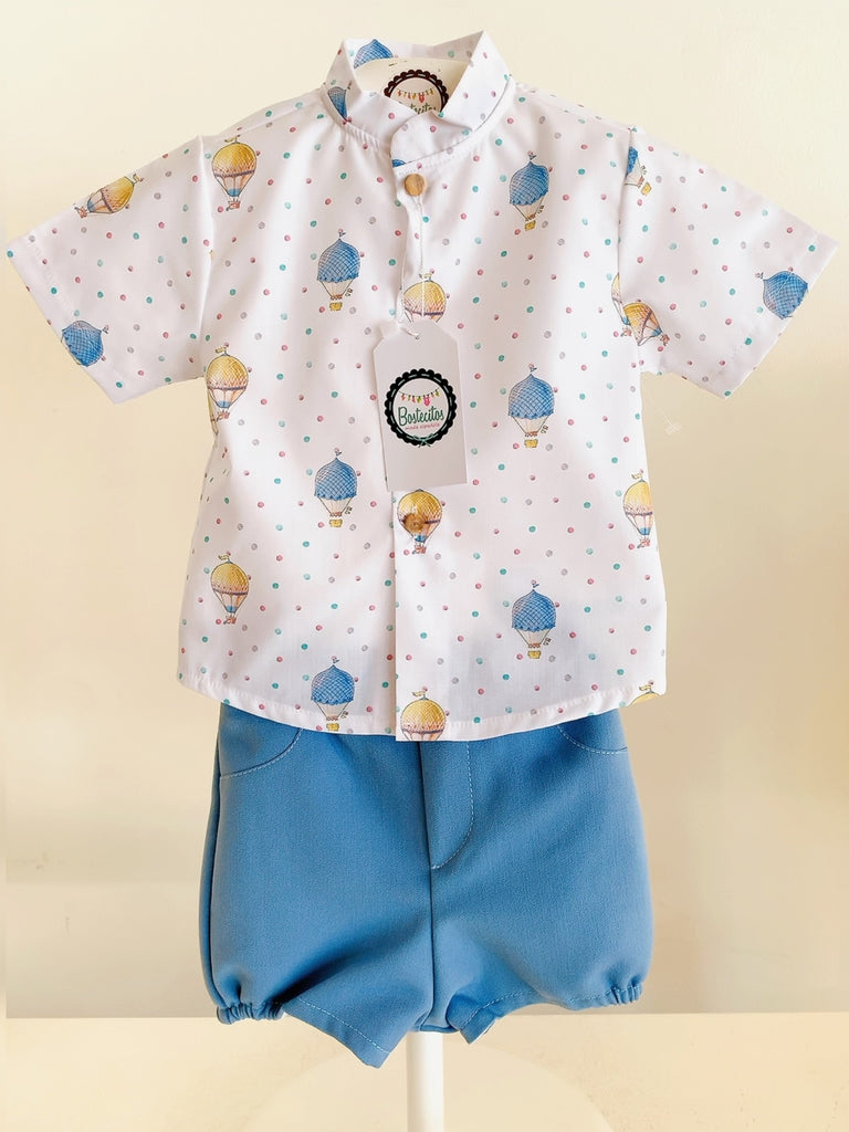 Conjunto español camisa blanca estampado globos con short azul
