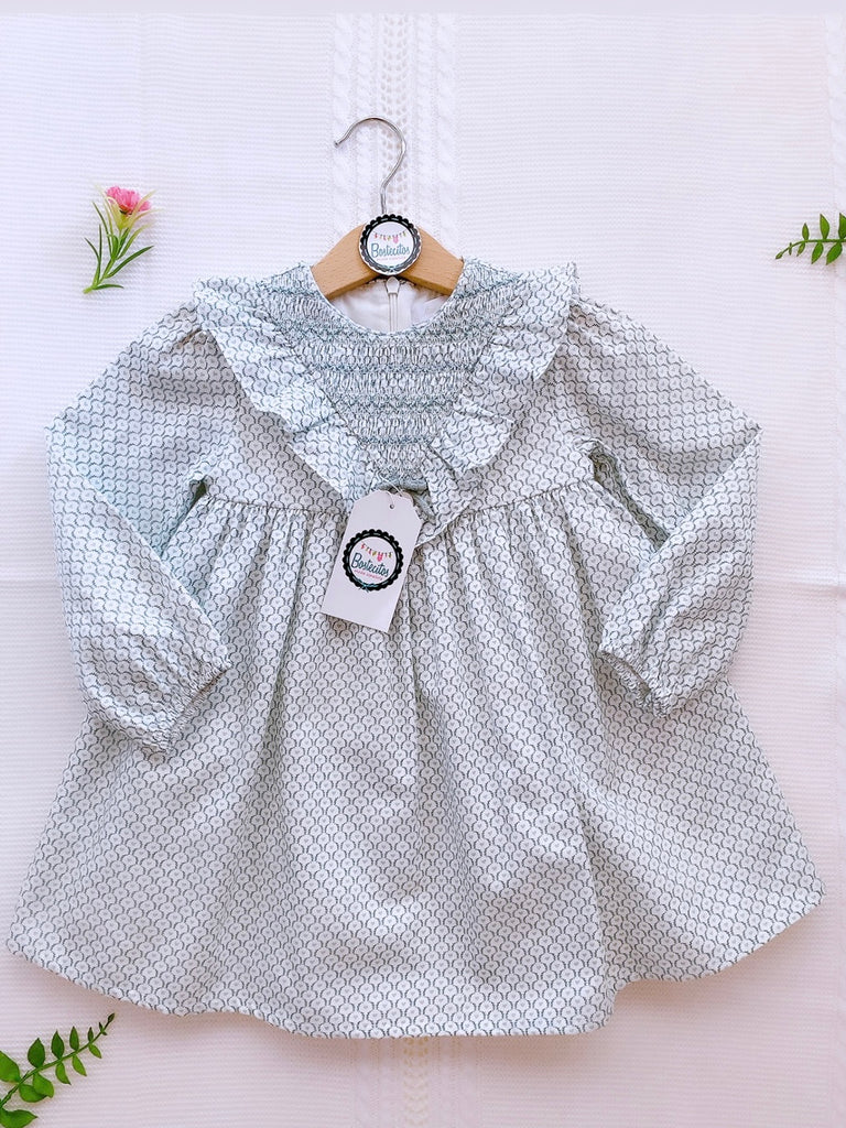 Vestido tela niña porcelana corazón cielo con v