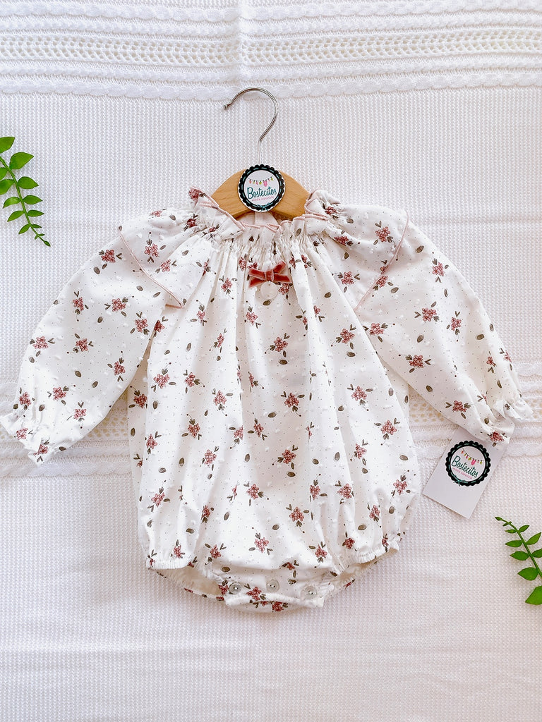 Ranita beige tela plumeti estampado flores