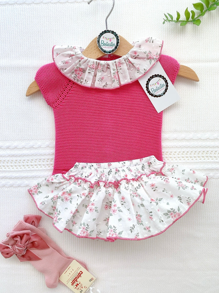 Blusa tejidita rosa fuscia con short falda talla (3 meses)