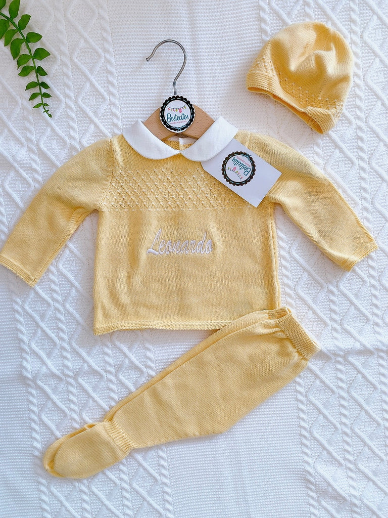 Tejido amarillo cuello blanco 3 piezas (1 mes)