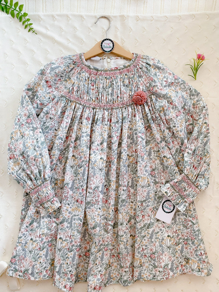 Vestido manga larga Flores detalles en manga (10 años)