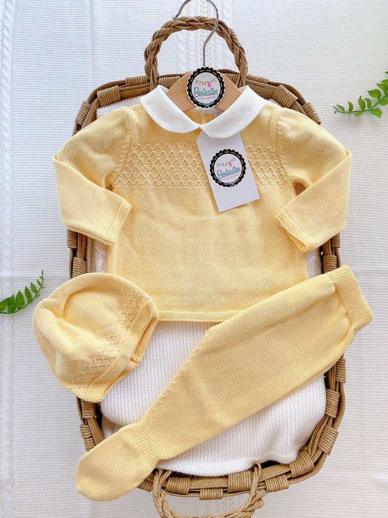 Tejido amarillo cuello blanco 3 piezas (1 mes)