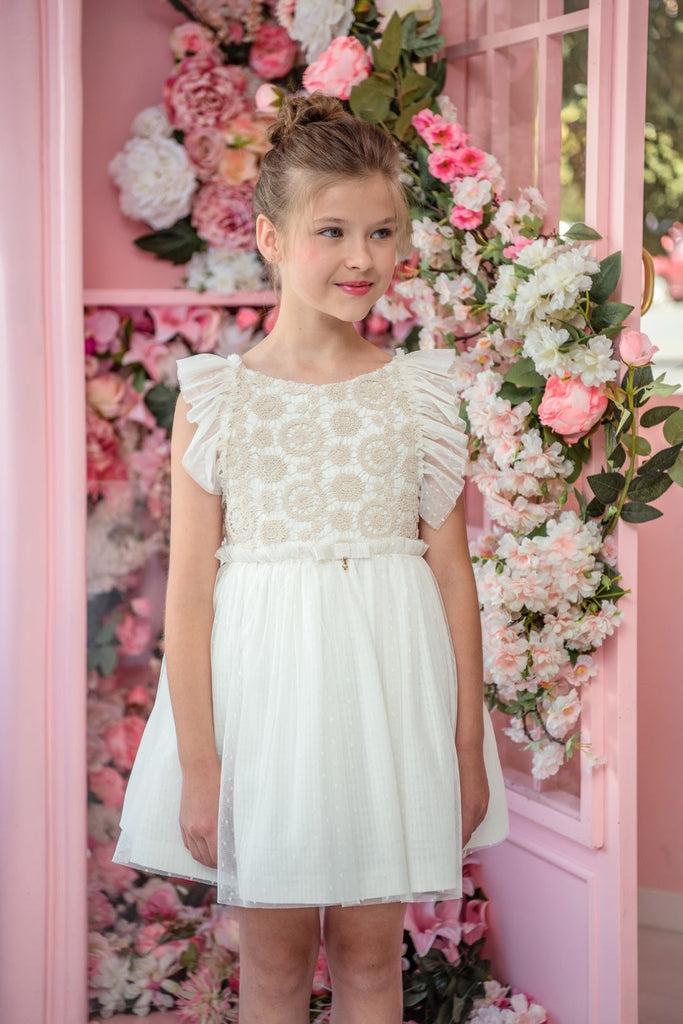 Vestido marfil detalles beige