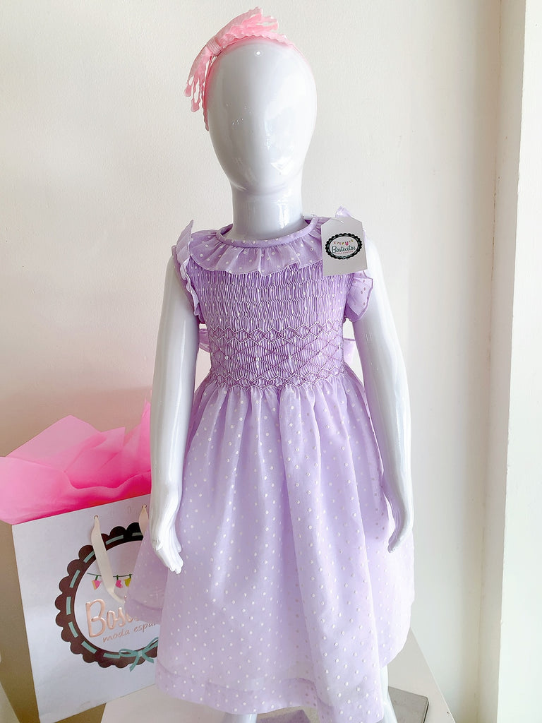 Vestido color lavanda puntitos blancos bordado