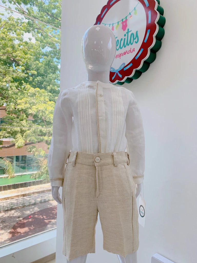 Conjunto camisa y short color caqui cuello redondo