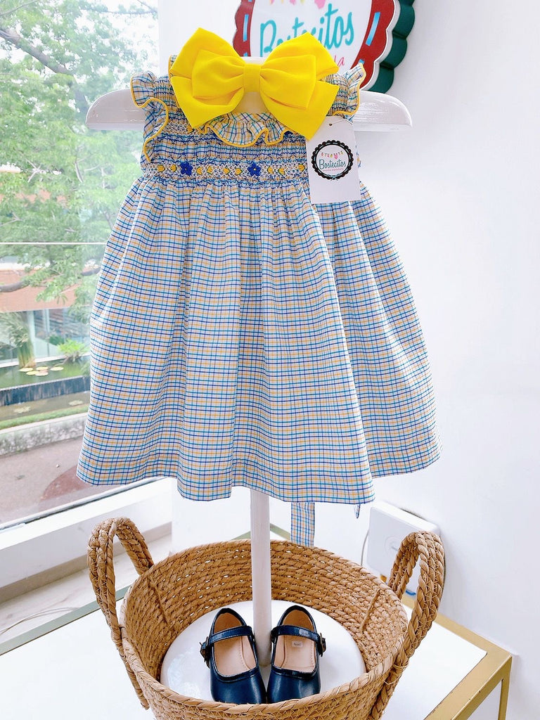 Vestido cuadros azul con amarillo bordado a Mano flores amarilla y azul