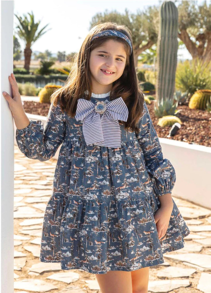 VESTIDO AZUL MARINO CUELLO MOÑO (8 años)