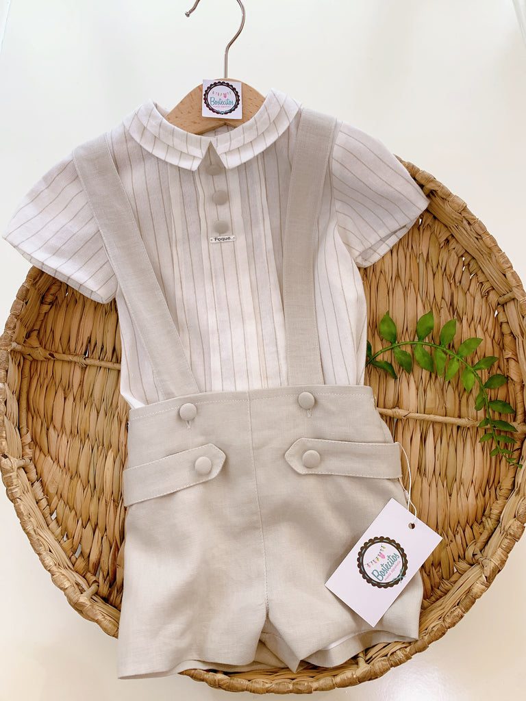 Conjunto camisa blanca rayas con short beige