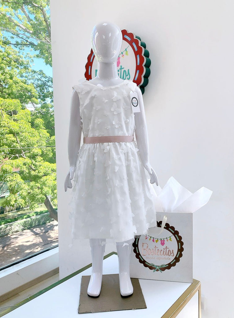 Vestido blanco mariposas blancas con lazo café